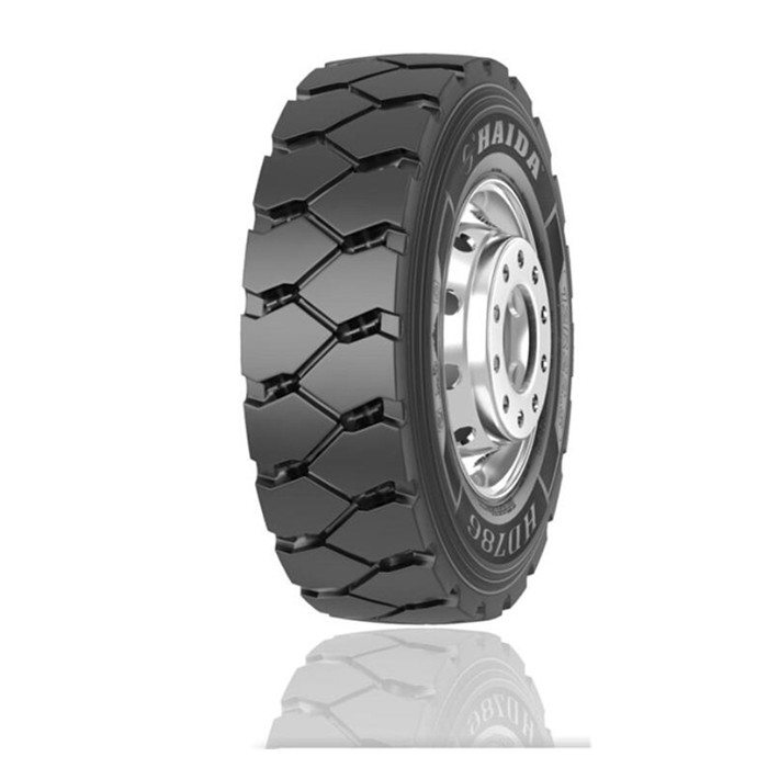 HD786G tire.jpg
